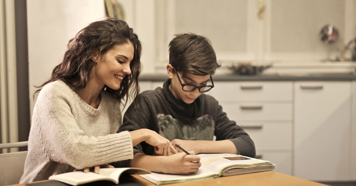 Engaging Online Tutoring Techniques for Student Motivation