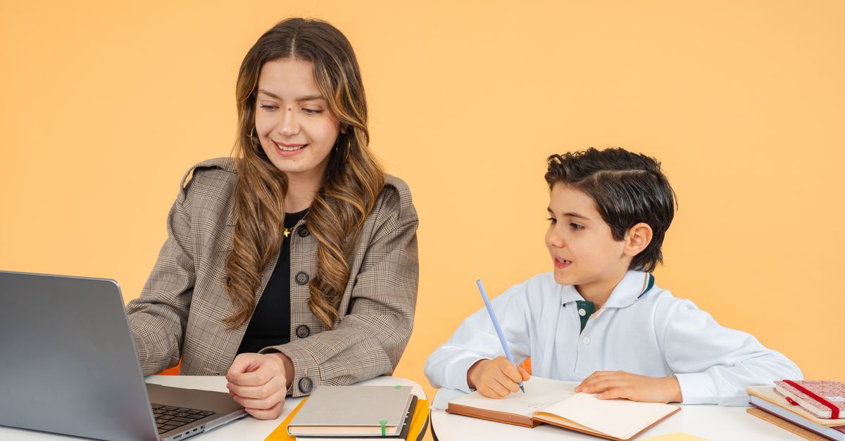 Strategies for Selecting the Right Online Tutor for Your Child